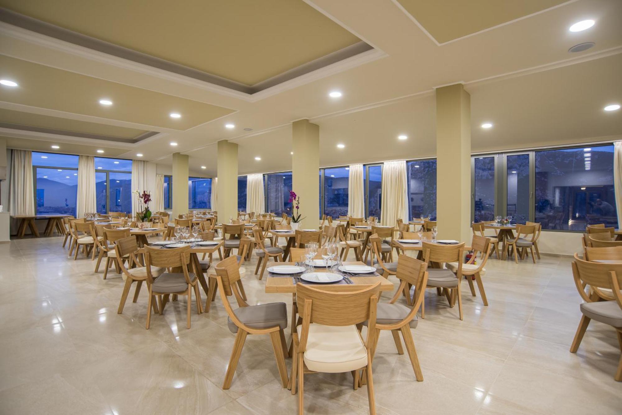V Hotel Delphoi Kültér fotó